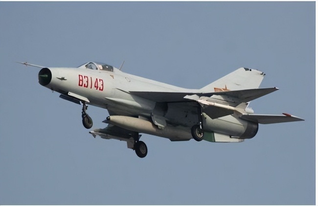 专家：印巴空战后中国战机机会来了 自研之路显成效