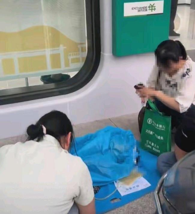 病重老人銀行取錢去世 家屬發(fā)聲 流程爭議引關(guān)注