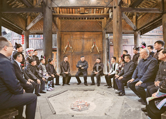 鍥而不舍落實中央八項規(guī)定精神，以優(yōu)良黨風(fēng)引領(lǐng)社風(fēng)民風(fēng)