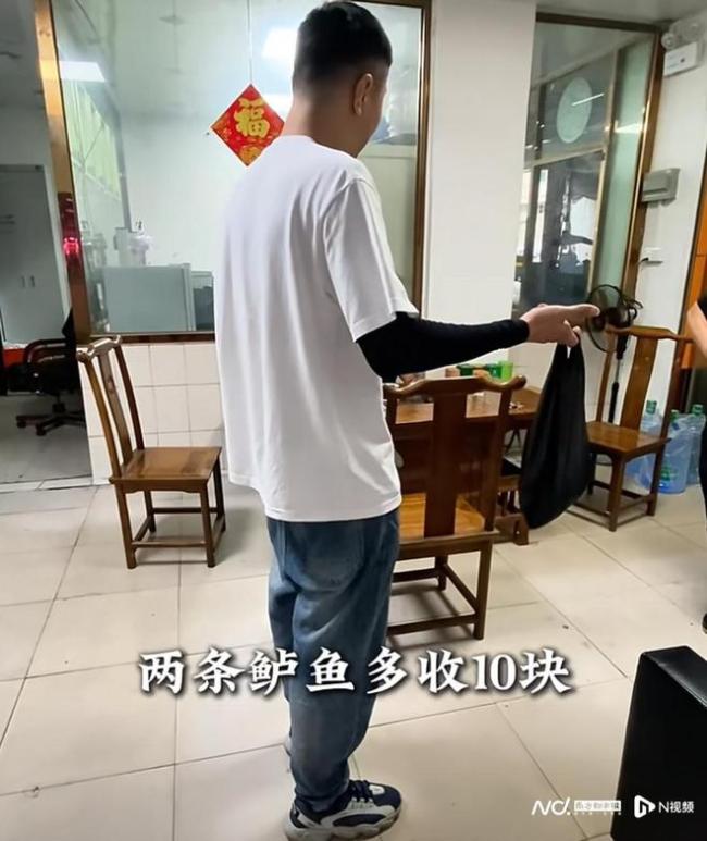 曝東莞一市場多家商戶用鬼秤 缺斤少兩引熱議