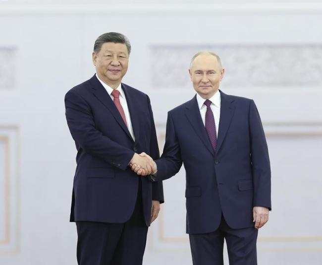 時(shí)政微觀察丨團(tuán)結(jié)就是力量,，合作才能共贏