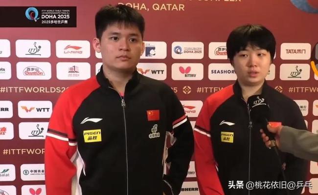 蒯曼在林詩棟接受采訪時(shí)憋笑 混雙首勝背后的故事