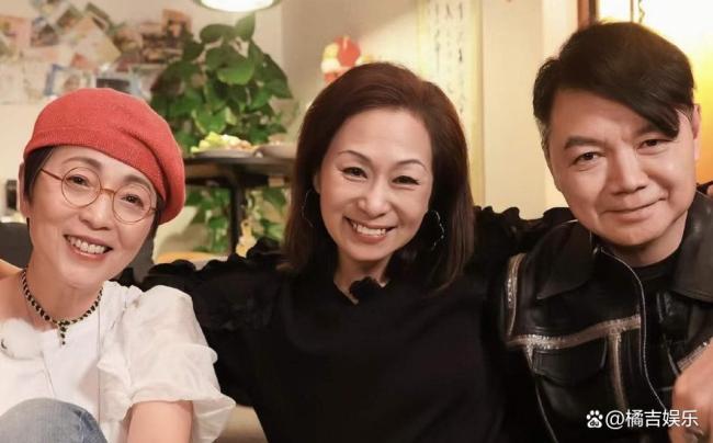 艾威悲痛回應(yīng)妻子去世 透露其遺愿 深情告別摯愛