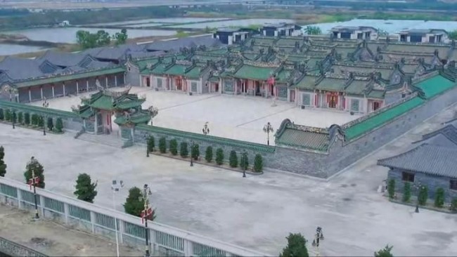 访问该地点至1.14亿非法Chaoshan建设是对法