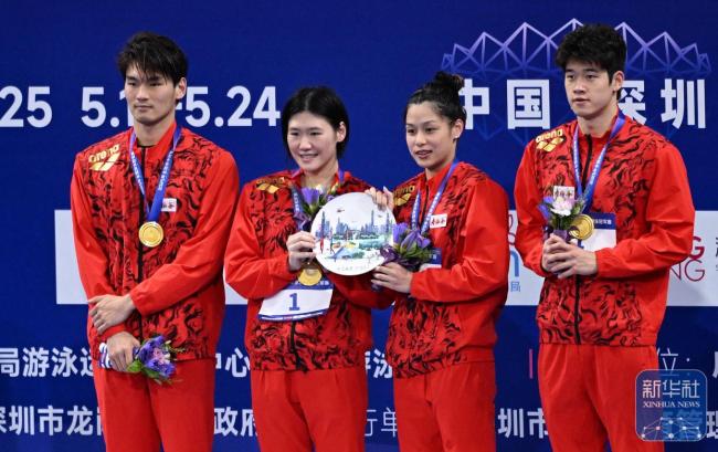 浙江隊(duì)獲男女4x100米混合接力金牌