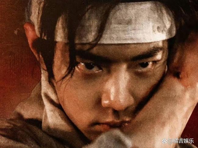 鄭曉龍這么多年還是愛眼淚往上擦