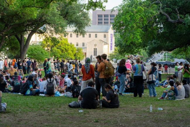 特朗普政府禁止哈佛大學(xué)招收國(guó)際生 非法且有害