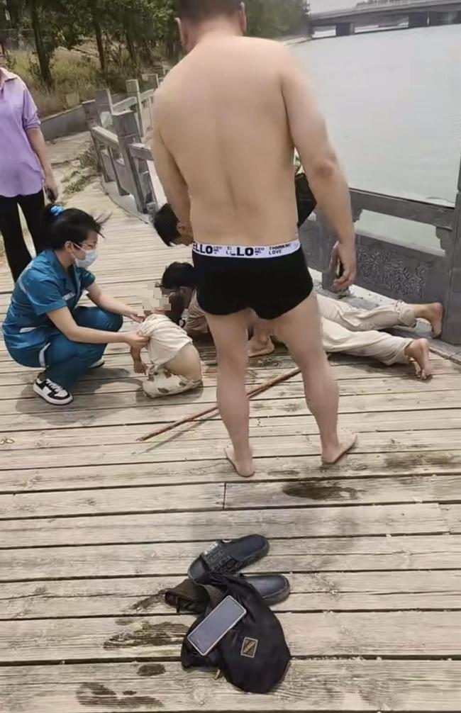 當(dāng)?shù)鼗貞?yīng)退役軍人跳河救下一家三口 英勇行為獲贊