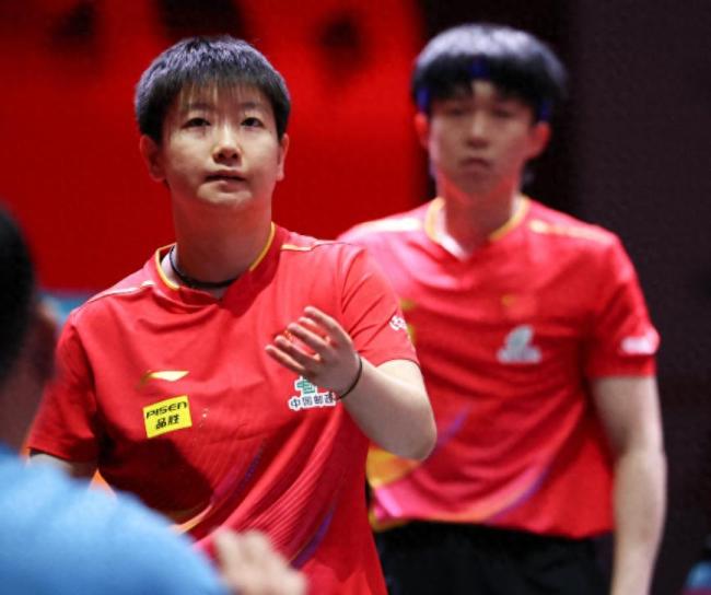 世乒賽日本組合不戰(zhàn)而勝進決賽 法國對手因傷退賽