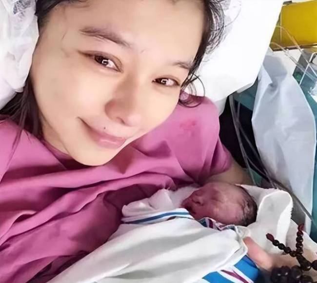 吳奇隆再傳離婚：縱橫貴圈30余年情史復(fù)雜,，前任境遇冰火兩重天