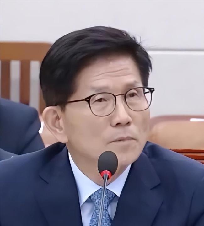 媒体人：金文洙李俊锡联盟正式告吹 选战局势生变