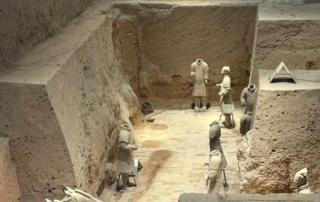 兵馬俑3號坑已可正常參觀 游客破壞文物事件后依舊開放