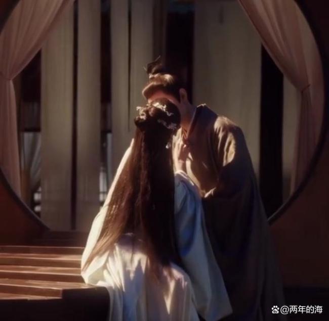 香暗荼咬藏海