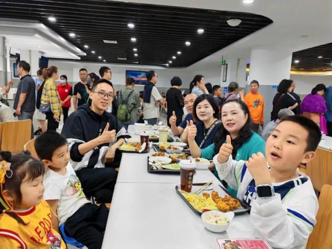 榮昌政府食堂推出六一套餐 親子家庭專屬福利