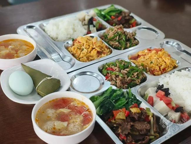 多地機(jī)關(guān)食堂端午假期向社會(huì)開(kāi)放 特色套餐迎客來(lái)