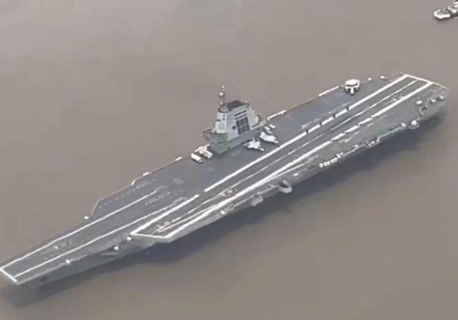 專家：福建艦海試歸來增新亮點 服役在即引發(fā)期待