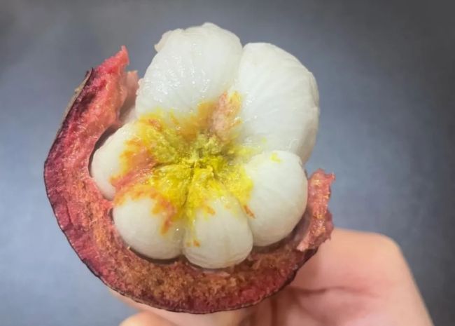 水果放成这样还能吃吗 如何辨别安全食用