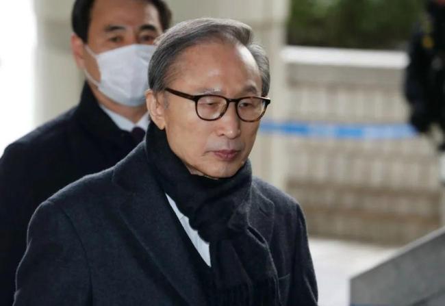 专家：尹锡悦挺金文洙或反帮李在明 前总统们选前发声