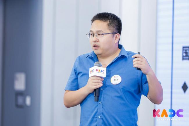 KADC2025匯聚高校創(chuàng)新力量,，鯤鵬昇騰科研創(chuàng)新成果全新發(fā)布,！ 高校生態(tài)釋放前沿技術(shù)突破勢(shì)能