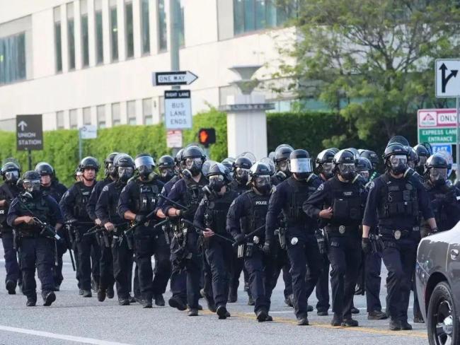 马斯克有意修复与特朗普的关系 惺惺相惜再现
