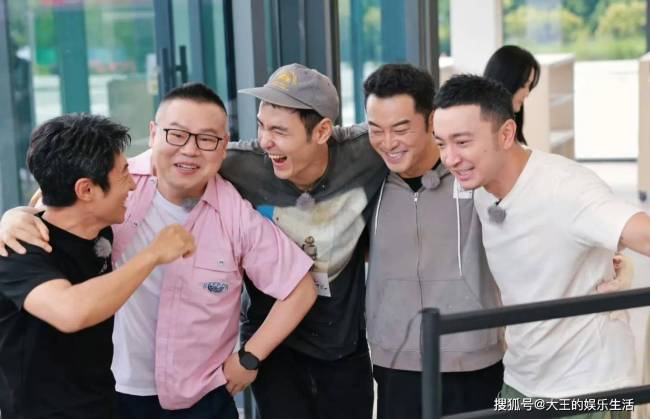 《了不起的挑战》原班人马重聚 再现经典时光