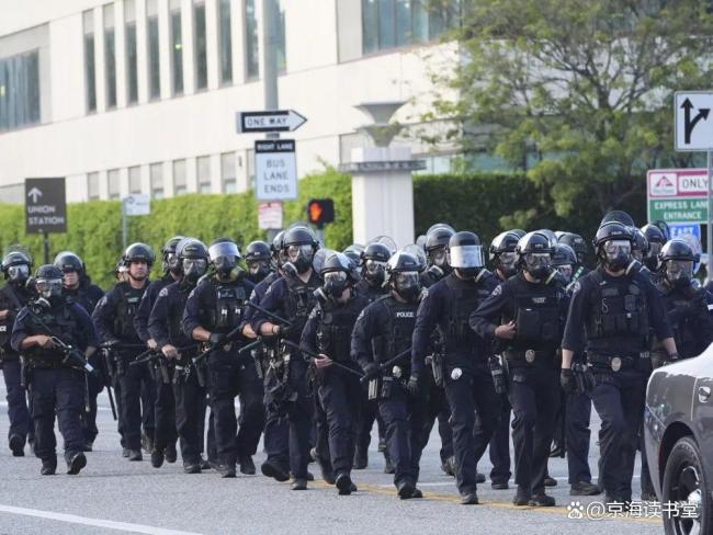 美国洛杉矶爆发的大规模骚乱的本质及未来趋势
