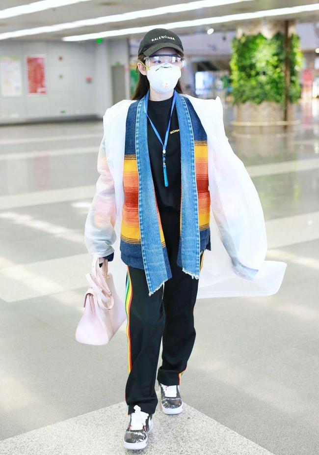 别再被“防晒衣刺客”骗了！化学教你火眼金睛辨真假