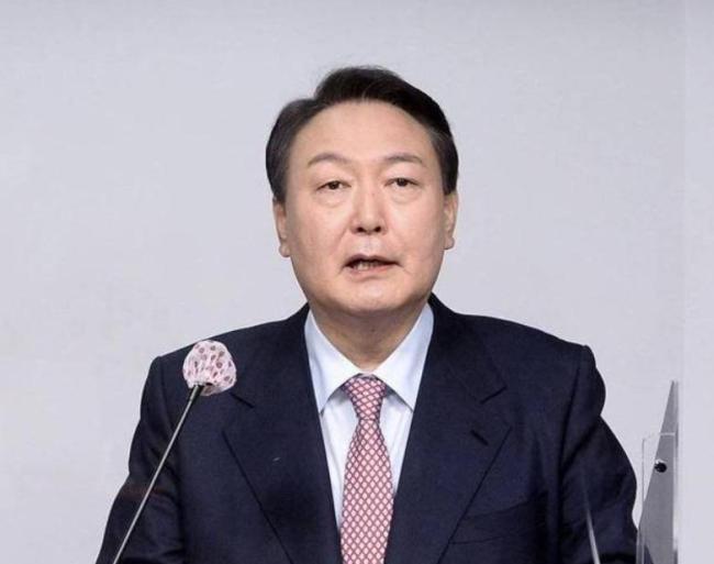 拒绝将面临逮捕令，韩国警方再次要求尹锡悦12日接受调查