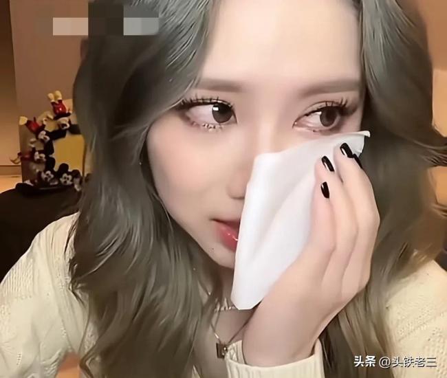 鄧紫棋含淚控訴遭前公司PUA,，金曲版稅竟一分未得,！