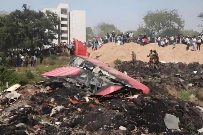 印航空难11A座乘客为何能奇迹生还 安全三角区之谜（以色列否认F35战机被伊朗击