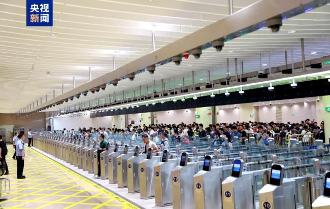 珠港珠澳口岸年內(nèi)出入境客流量突破1億