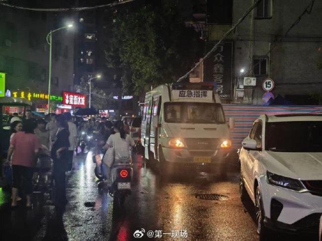 官方再通报深圳一小区房屋沉降 已疏散783人并监测