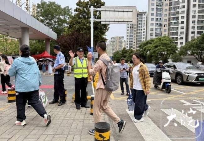 合肥63歲男子連續(xù)護(hù)考15年
