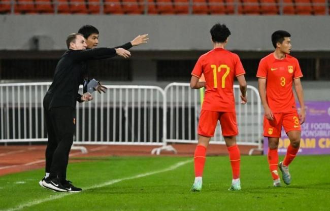 原U20主帅将带国足征战东亚杯