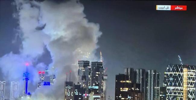 伊朗防空系统大战以导弹：爆炸声不断 复仇行动震撼中东