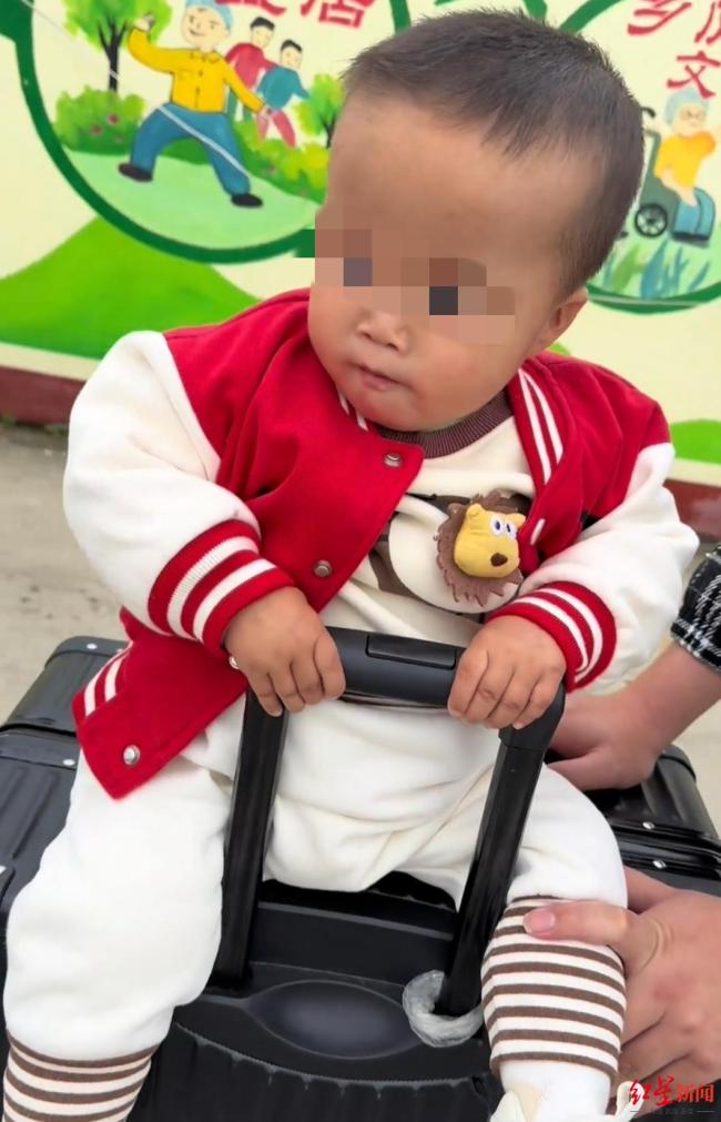 2歲尿毒癥寶寶在媽媽懷里去世