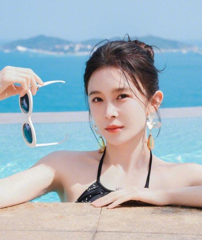 赵樱子自曝曾和流量小生暧昧 网友：“不点名等于全员躺枪”