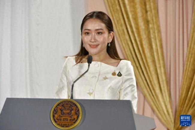 学者：洪森把佩通坦逼向绝路 录音风波引爆政坛危机