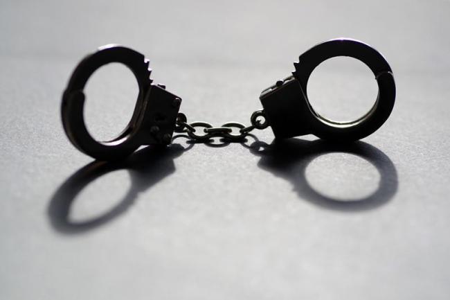 男子抢劫黄金指使未成年贩毒被执行死刑