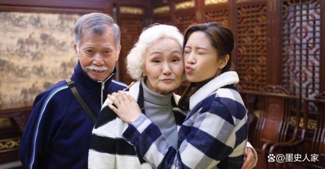 88岁著名武指唐佳因爱妻患病轻生，身首分离当场死亡，现场视频曝光