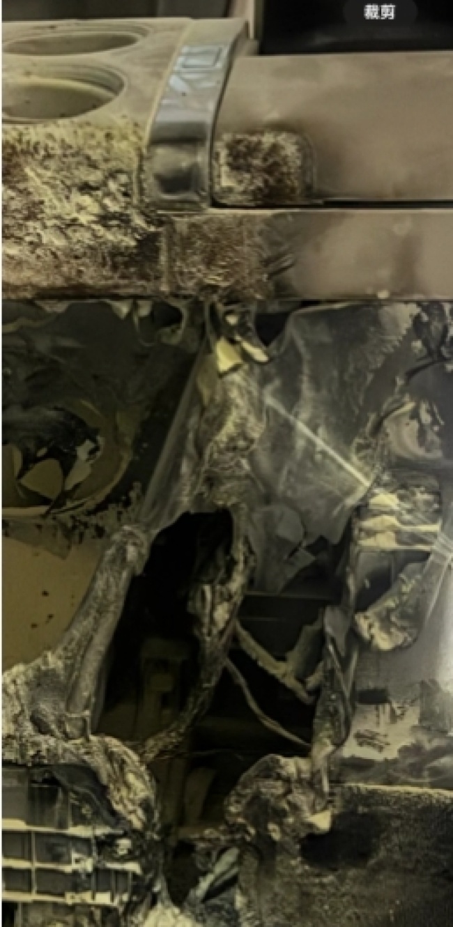 理想MEGA起火事件 原因待查引争议