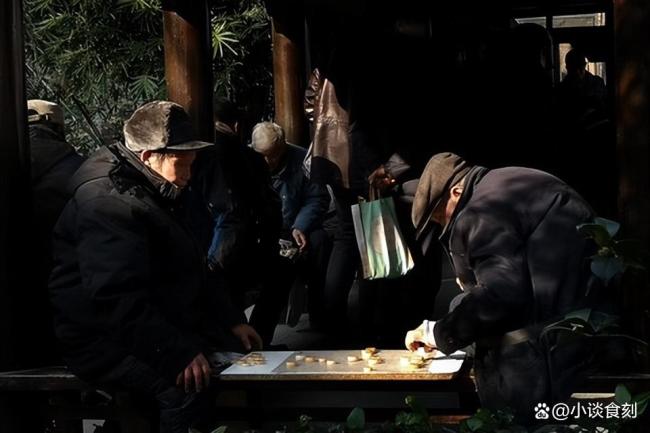 今日六月初一半年节，建议：少吃西瓜和黄瓜