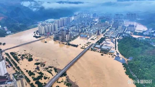 貴州榕江超30年一遇洪災(zāi)是怎樣形成的