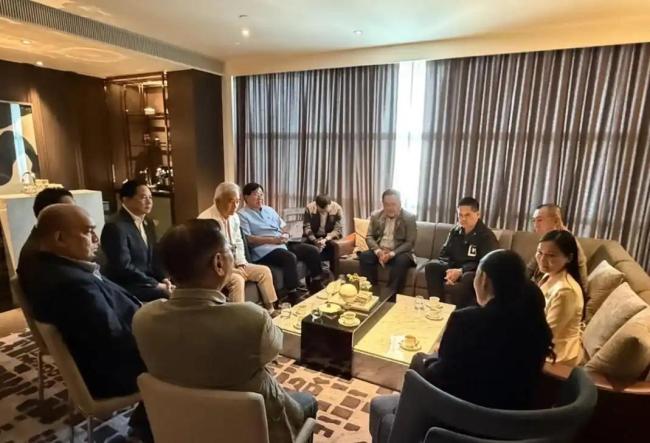 专家：泰柬边境局势一触即发 泰国政局动荡加剧