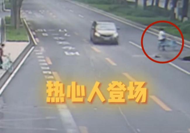 [北京]海淀市民凌晨筑防線避事故！三人身份亮了 熱心群眾獲贊