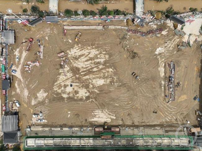 直击贵州榕江村超球场最新清淤现场 灾后重建进行中
