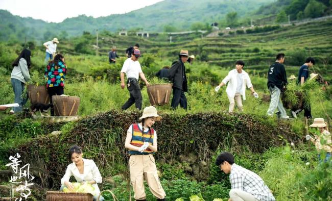 刘宇宁献唱爱上舟师蓝OST 甘好意思花絮引热议