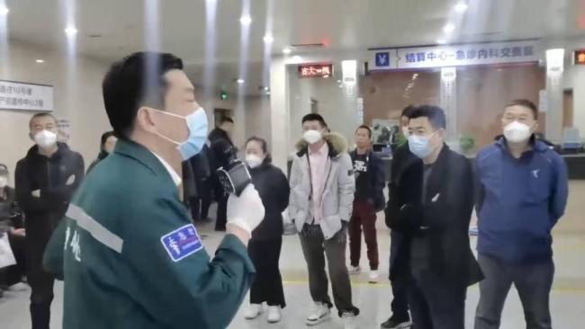 女子转院途中死亡!救护车无资质 家属维权四年终获赔偿