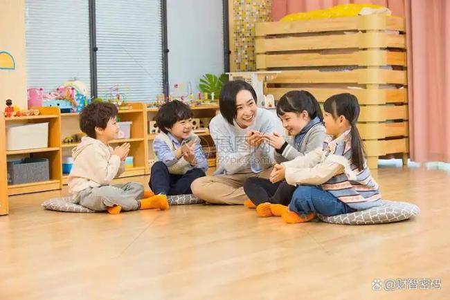 幼儿园招聘老师工资引发争议 幼教薪资困境浮出水面