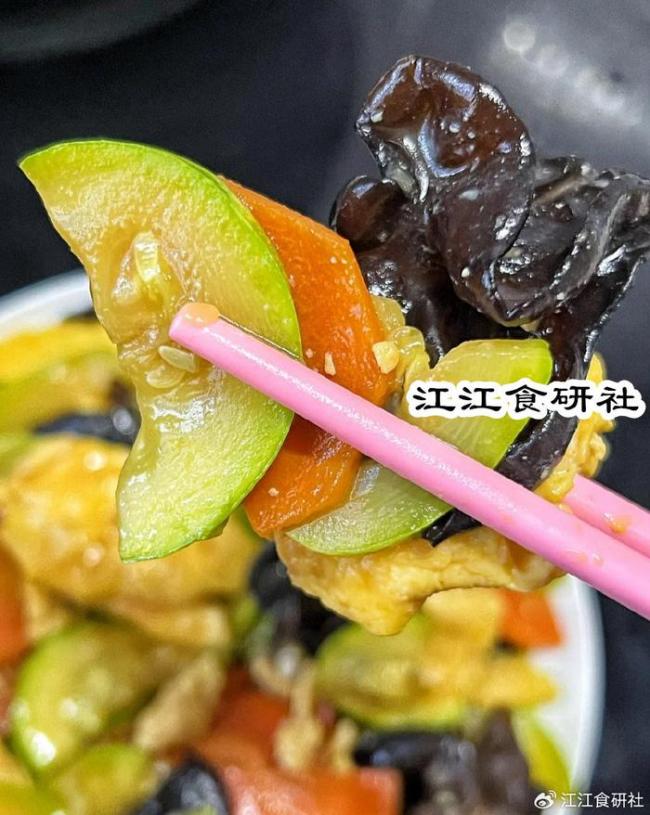 夏天喝綠豆湯 不如吃這菜 餐桌上的降暑“黑馬”